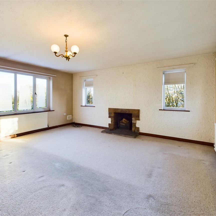 Friars Close, Cheadle, Stoke-On-Trent ST10 1AT - Photo 1