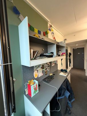 Room in a Shared Flat, Stratford, E15 - Photo 1