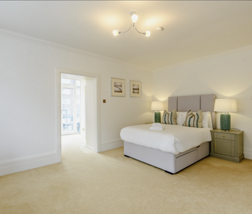 3 bedroom apartment to rent - Photo 4