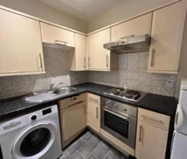 2 Bedroom Property To Rent - Photo 6