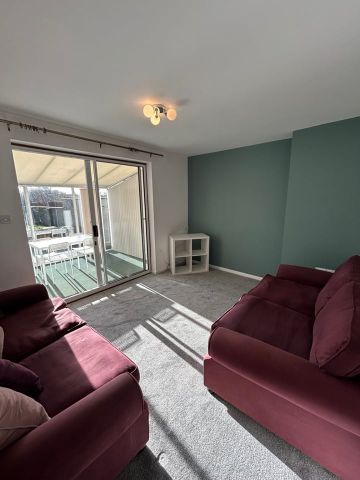 4 Bed Semi-Detached House, Brangwyn Grove, BS7 - Photo 2