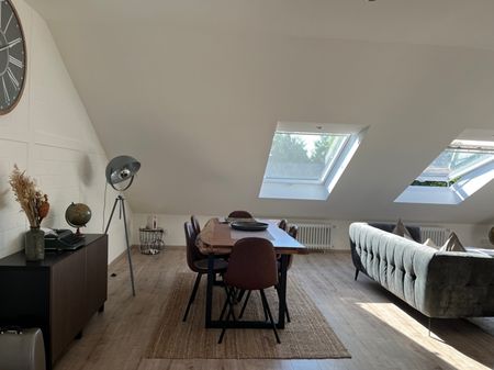 Gemütliche 2-Zimmer-Wohnung mit EBK, modernem Duschbad und Garagenstellplatz in begehrter Lage - Foto 3