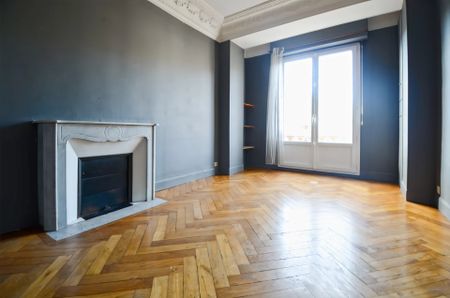 Location Appartement 3 pièces 68m² NICE 06100 - Photo 4