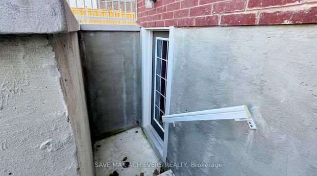 For Lease - 1685 William Lott Drive, Oshawa, Ontario - Photo 1