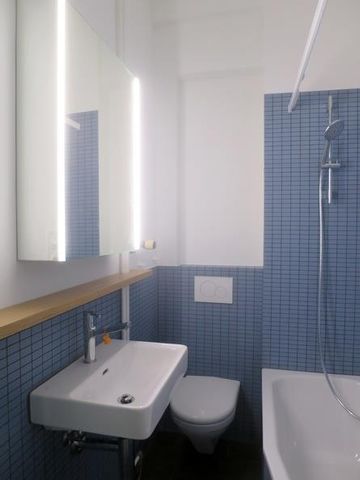 Charmante Altbauwohnung mit Balkon - Foto 4