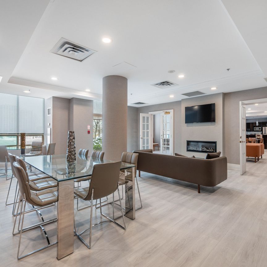 For Lease - 39 Oneida Crescent Unit# 720, Richmond Hill, Ontario - Photo 1