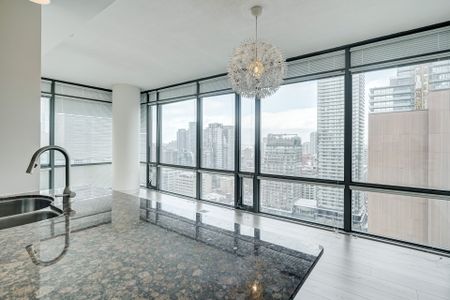 For Lease - 37 Grosvenor Street Unit# 2806, Toronto, Ontario - Photo 2