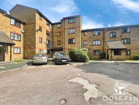 Falcon Avenue, Grays, RM17 - Photo 5