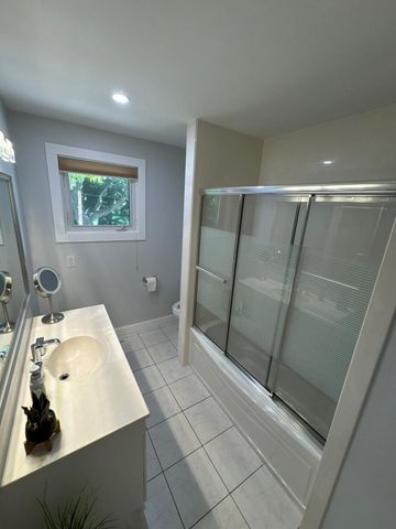 For Lease - 15 Southland Drive, London South, Ontario - Photo 4