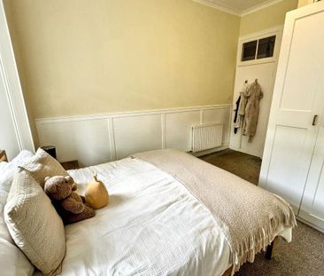 2 Bed, Flat - Photo 6