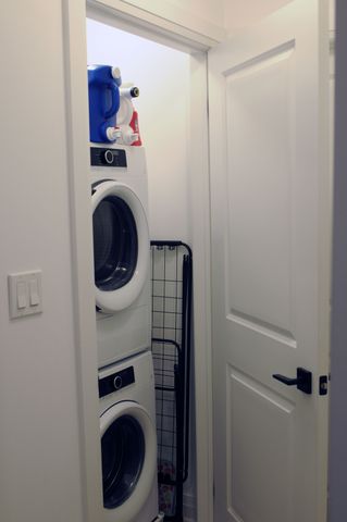 For Lease - 88 Fairlane Avenue, Barrie, Ontario - Photo 5