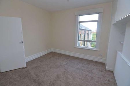 Southwood Road, New Eltham, SE9 - Photo 4