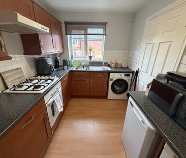 Arundel Court - Photo 1