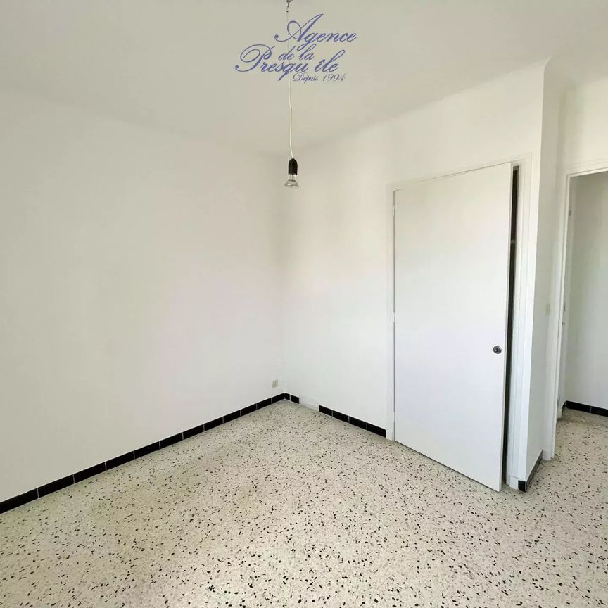 Location Appartement 2 pièces 27m² GIENS 83400 - Photo 1