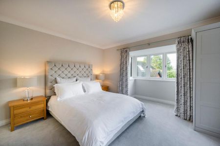 5 bedroom detached house to rent - Photo 5