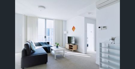 Furnished 2 Bedroom Apartment In Discovery Point - Photo 5