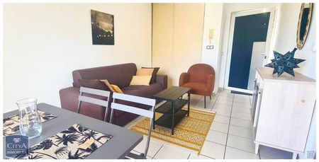 Location Appartement 1 pièce 22m² LE TAMPON 97430 - Photo 2