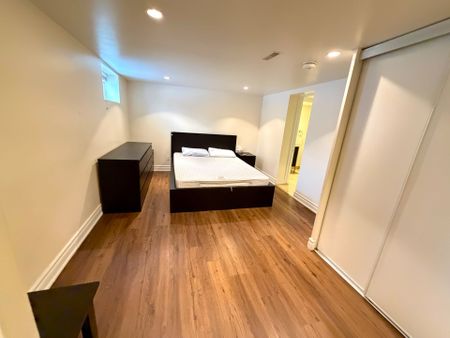 For Lease - 119 Earlton Road Unit# Bsmt, Toronto, Ontario - Photo 2