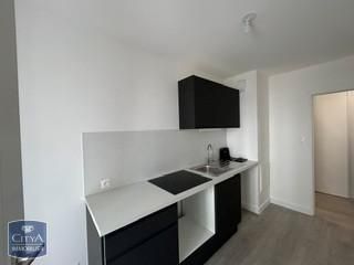 Location Appartement 2 pièces 47m² LYON 8ème - Photo 4