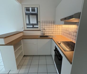 Location Appartement 2 pièces 51m² STRASBOURG 67000 - Photo 4