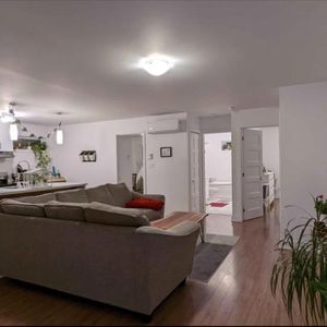 Logement 2 Chambres 1 Salle de Bain - Photo 2