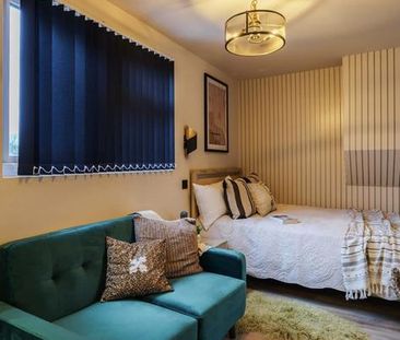 1 bedroom in a house share to rent - Photo 5