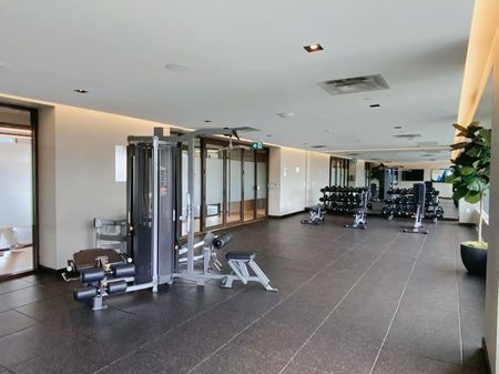 For Lease - 38 Honeycrisp Crescent Unit# 1502, Vaughan, Ontario - Photo 2