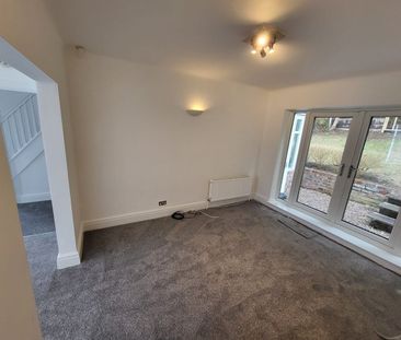 3 Bed Semi-Detached House, Castlewood Road, M7 - Photo 4