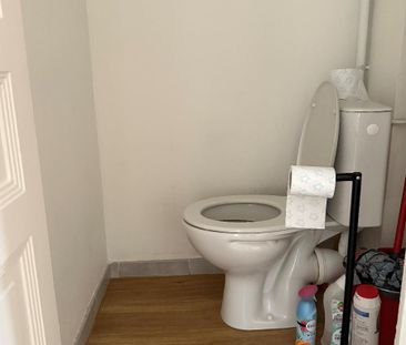 Location Appartement 2 pièces 43m² VILLEURBANNE 69100 - Photo 4