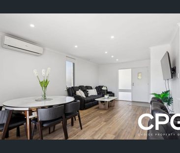 Freshly Renovated 2-Bedroom Unit in Prime Location - Photo 6