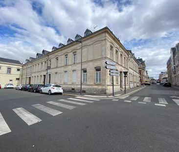 A LOUER APPARTEMENT T2 35m2 en CENTRE VILLE DE SAINT QUENTIN 02100 - Photo 5