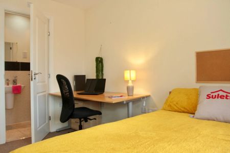 Wheatsheaf Way (4 bed) - Photo 5