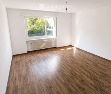 Grosszügige und moderne 2.5-Zimmer-Wohnung - Foto 2