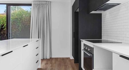 ​​Modern Two-Bedroom Townhouse in Addington Available February 2026​ - Photo 4