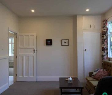 Peaceful Family Retreat in Woolston - Photo 2