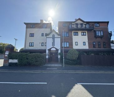 Maisonette to rent on - Photo 2