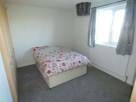 Bannister Drive, Forest Hall, Newcastle Upon Tyne, NE12 - Photo 2