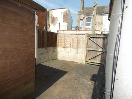 John Street flat 1 - Photo 4