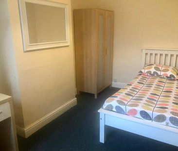 5 bedroom house share to rent - Photo 5