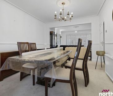 4 bedroom end of terrace house to rent - Photo 3