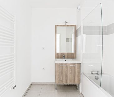 location Appartement T3 DE 62.7m² À VILLEURBANNE - Photo 3