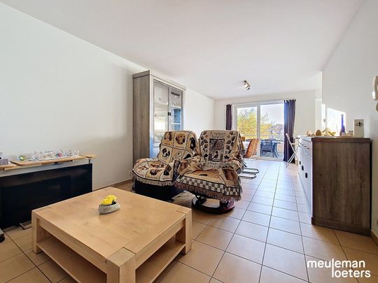 Lichtrijk appartement met terras en parking - Photo 1