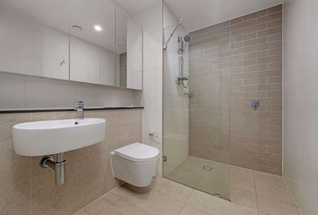 Executive Living in the Heart of Sydney Olympic Park - Photo 3
