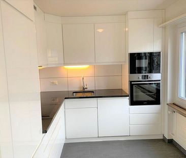 Moderne 4.5 Zimmer Parterre Wohnung in Biel! - Foto 1