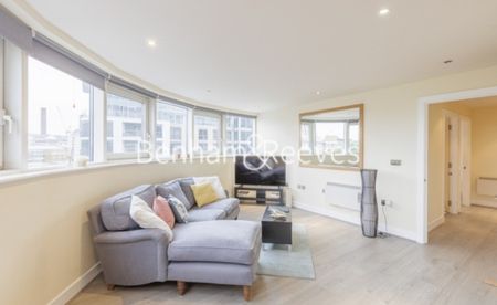 2 Bedroom flat to rent in Townmead Road, Imperial Wharf, SW6 - Photo 2