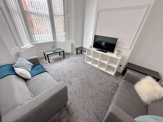 Bradfield Street, L7 - Photo 1