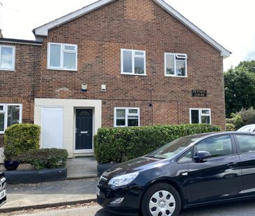 Newly Refurbished One Bedroom Apartment for Rent in Hitchin - Photo 6