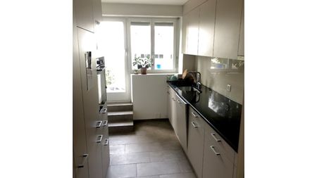 3½ Zimmer-Wohnung in Luzern, möbliert, auf Zeit - Photo 4