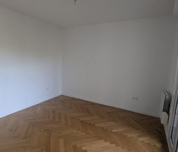 location Appartement T2 DE 42.28m² À LE CHESNAY - Photo 4