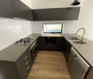 3 bedrooms modern townhouse. - Photo 5